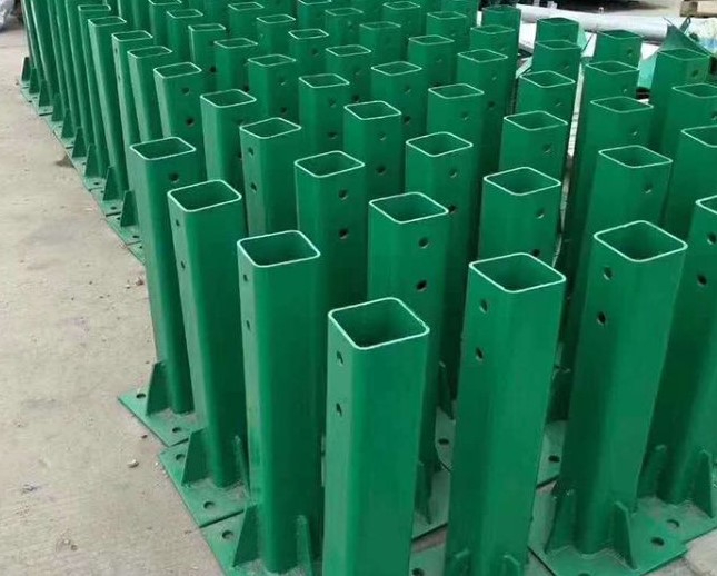 护拦板立柱10